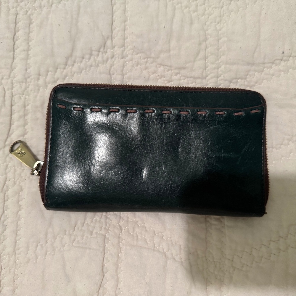 Hobo Leather Honor Zip Around Wallet